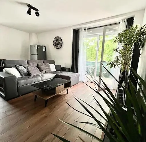 Grand Appartement, Calme, Proche Centre-Ville